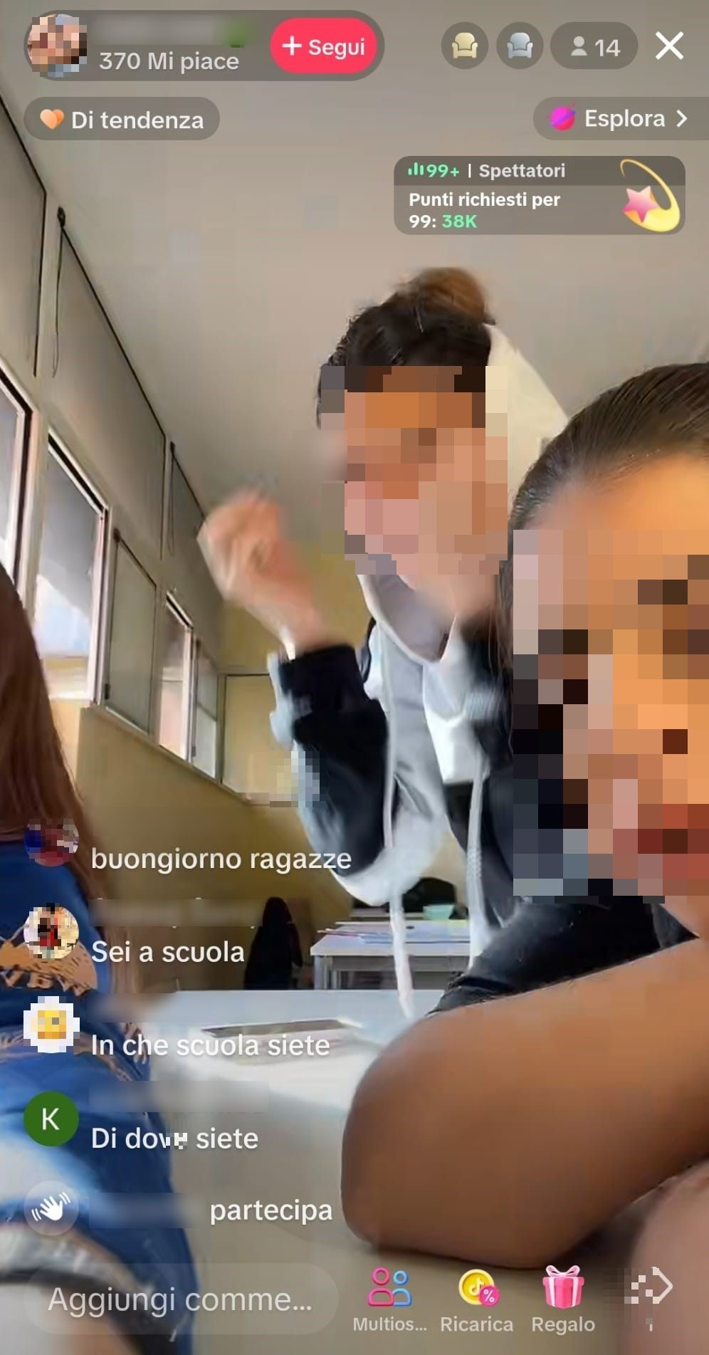 Lo studente si laurea con «110 e basta»: il video diventa virale su  TikTok