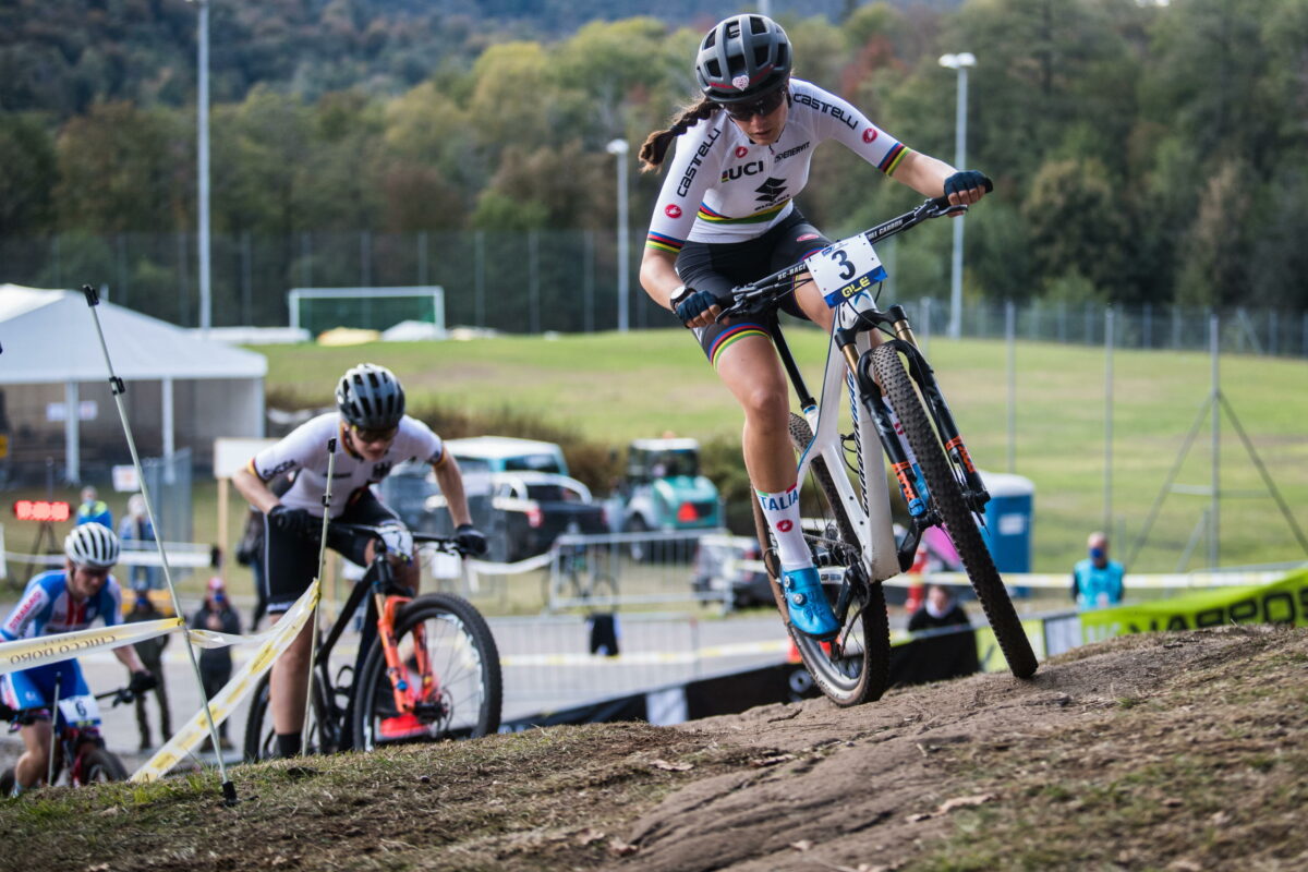 Mountain Bike, continua il dominio di Gaia Tormena: "Felicissima di aver chiuso questo interminabile 2023 con il titolo iridato"