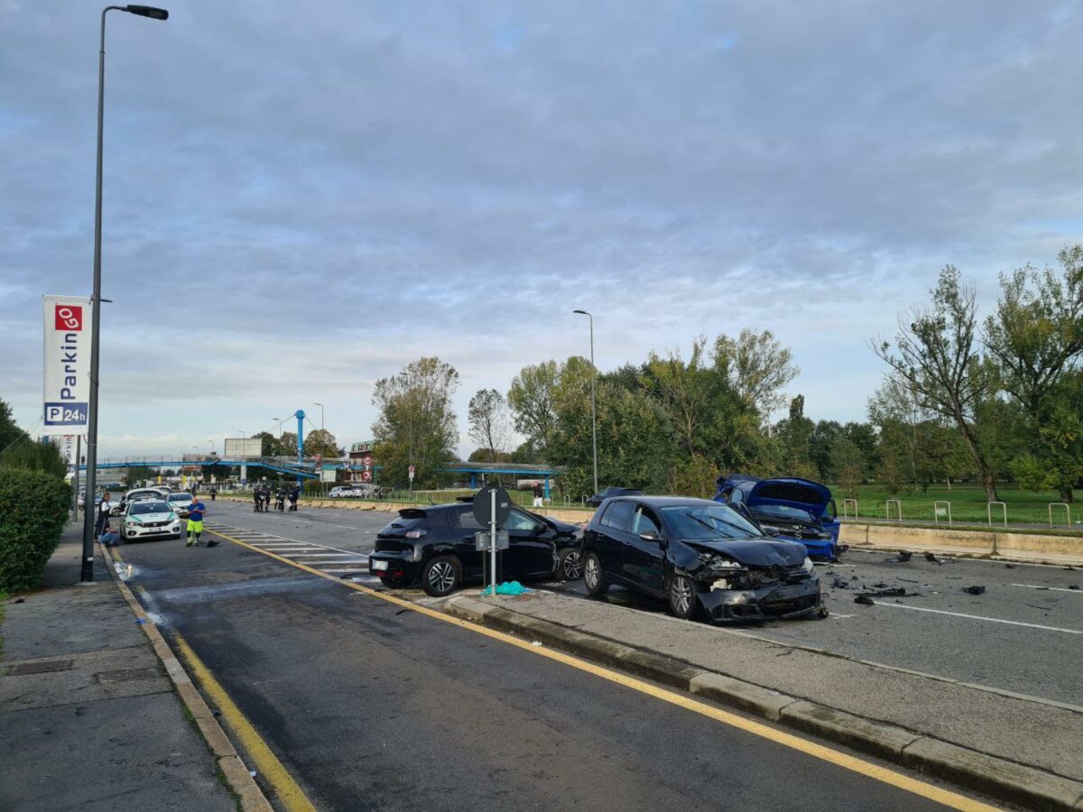 Ravenna, incidente tra due auto a Faenza: morto un 76enne