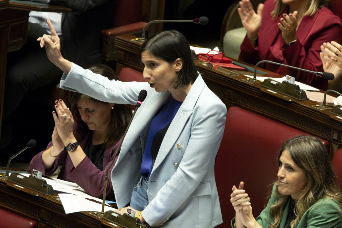 Nessun confronto Meloni-Schlein ad Atreju, la segretaria del Pd rifiuta: “Lo facciamo in Parlamento”