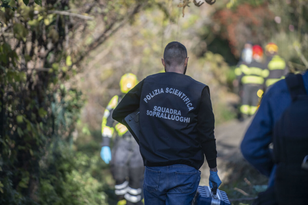 Pavia, trovato un cadavere in una palestra a via Porta: potrebbe essere di un senzatetto