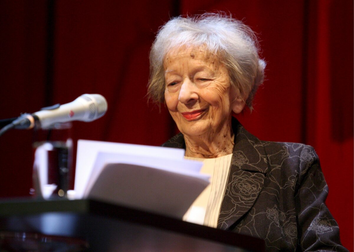 Omaggio a Roma a Wisława Szymborska, la celebre poetessa e premio N...