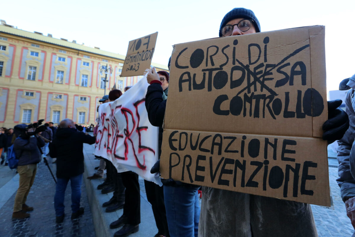 Genova, 17enne denuncia uno stupro di gruppo: quattro ragazzi indagati