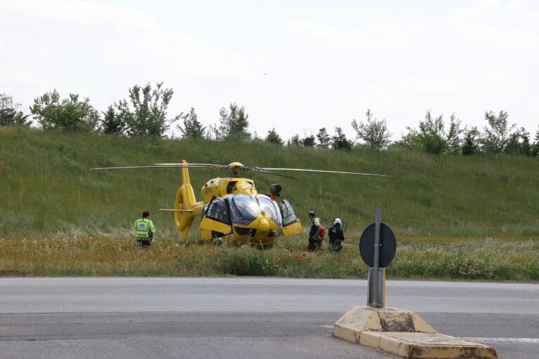 Macerata, incidente sul lavoro a Castelraimondo: cade in una buca d...