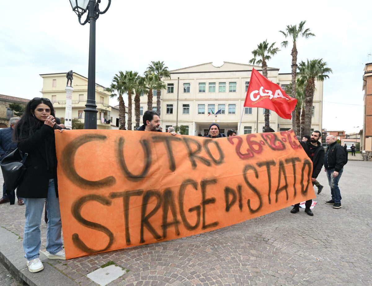 Strage di Cutro, Piantedosi: "Lo Stato farà la sua parte"