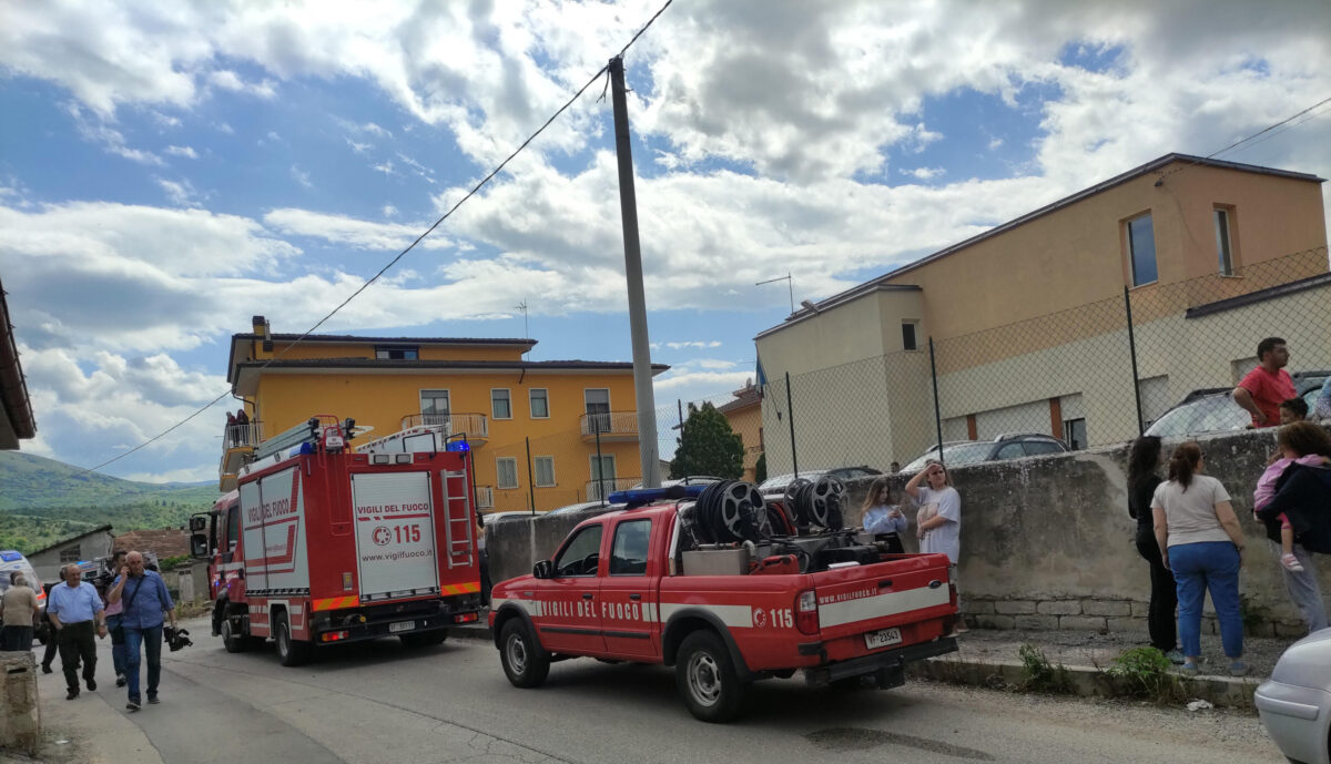 Celano, 31enne morto in un incidente: schiantato contro un muretto