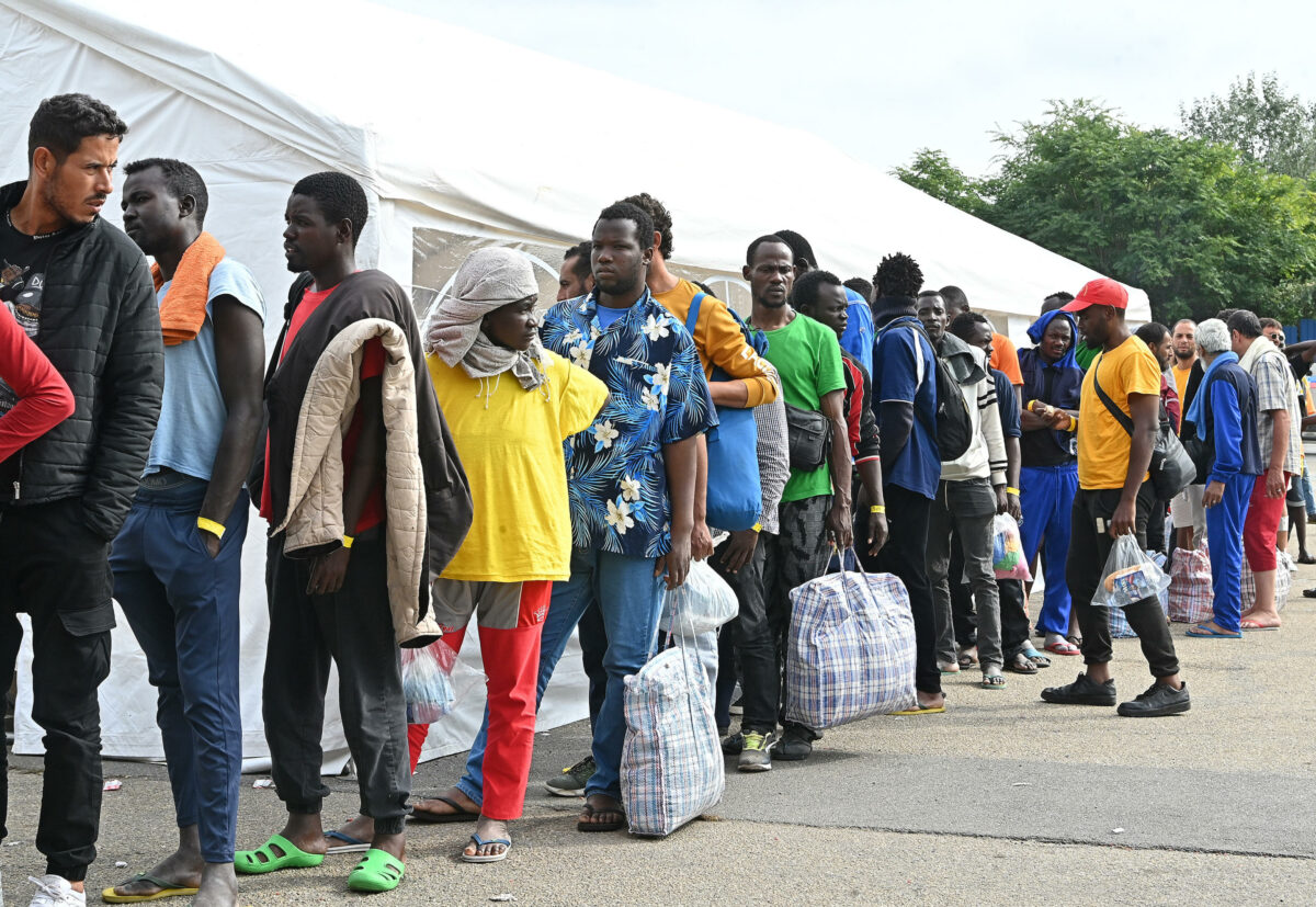 Migranti, rapporto Fondazione Migrantes boccia Ue e Italia: "Più morti ma meno accoglienza"