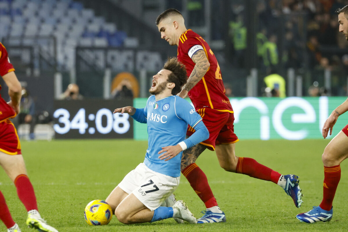 Roma - Napoli, striscione d'amore dei tifosi per Mancini: "Romanist...