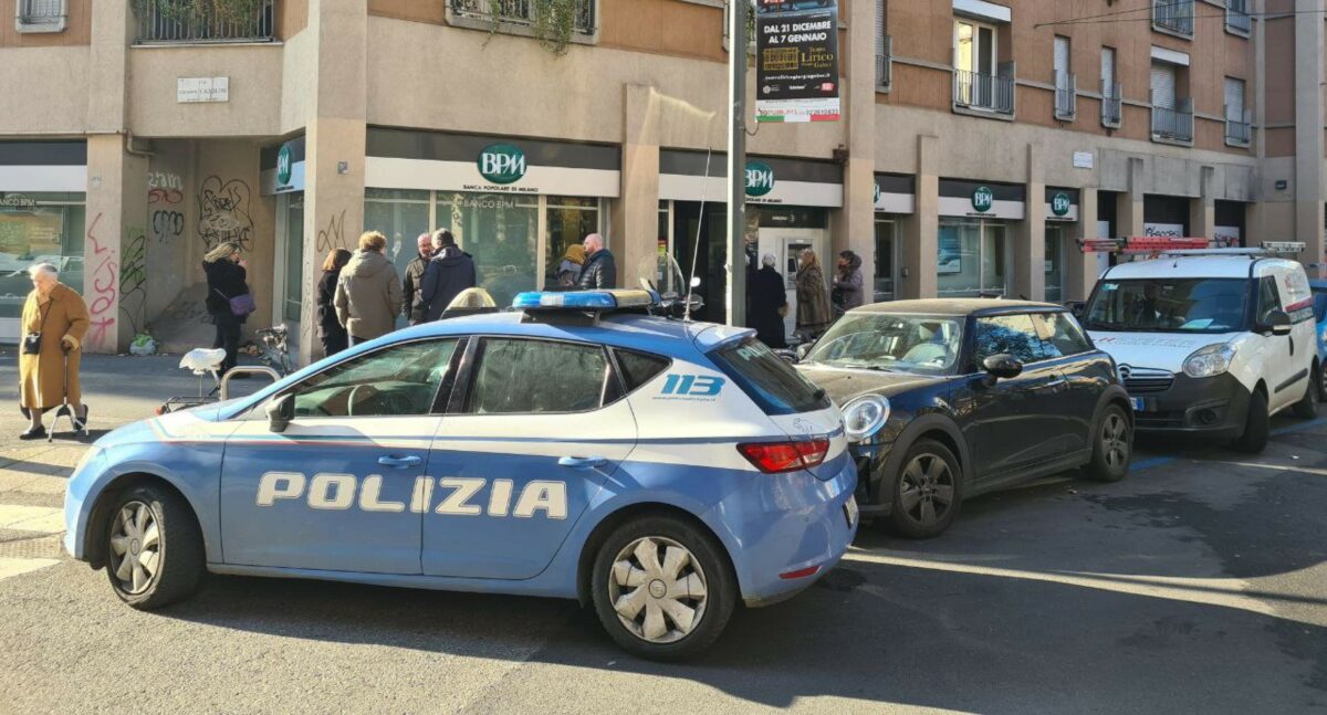 Roma, morto il 16enne che si è sparato alla testa in casa: sotto in...