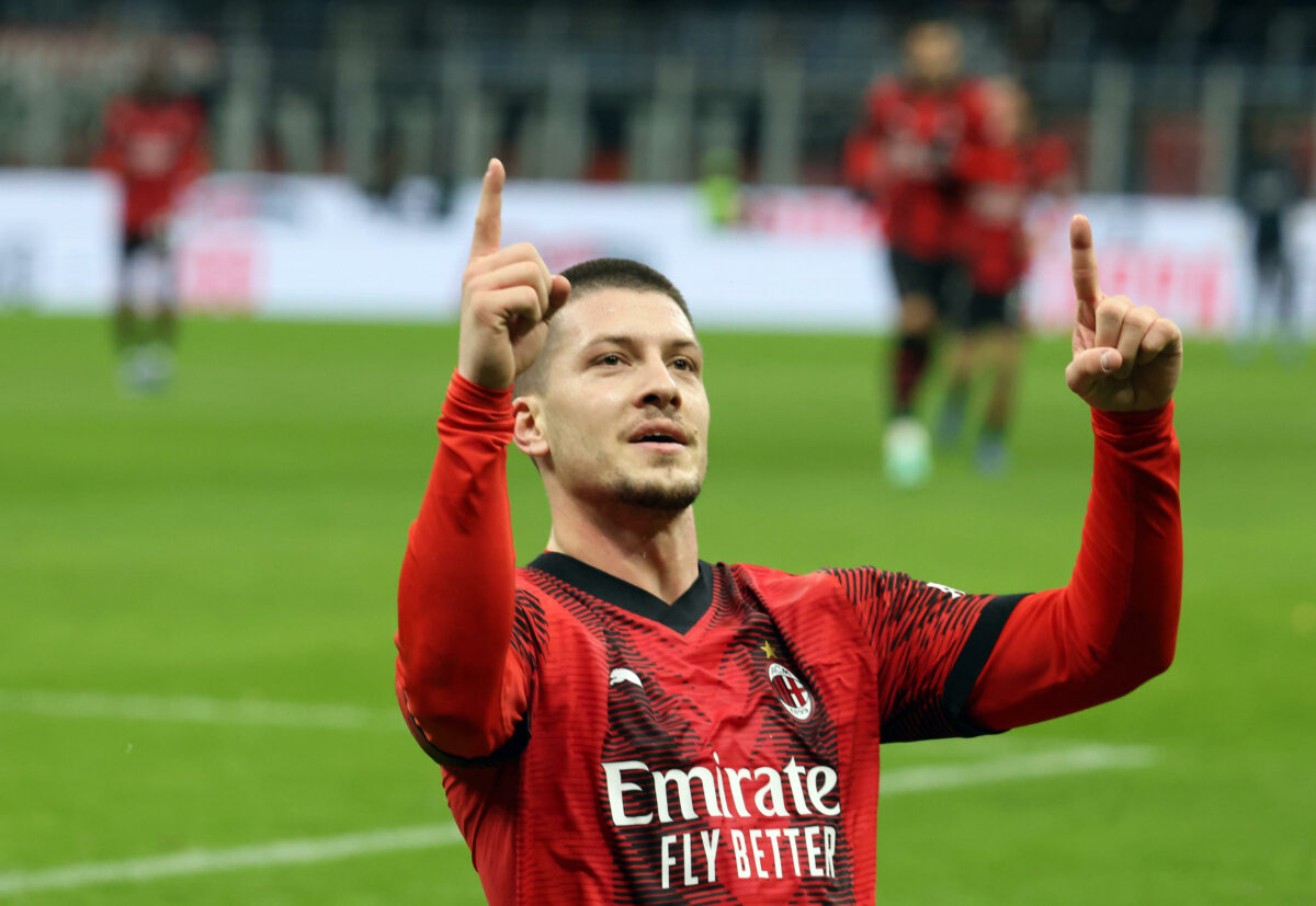 Milan, contro il Frosinone luci "inaspettate": dal gol di Jovic al ritorno di Bennacer