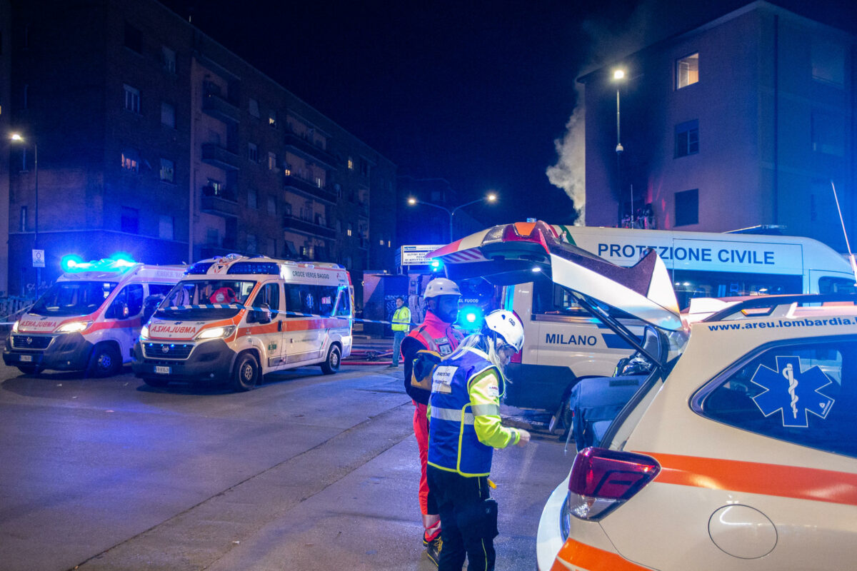 Macerata, incidente a Recanati: scontro tra auto e camion, grave un bambino