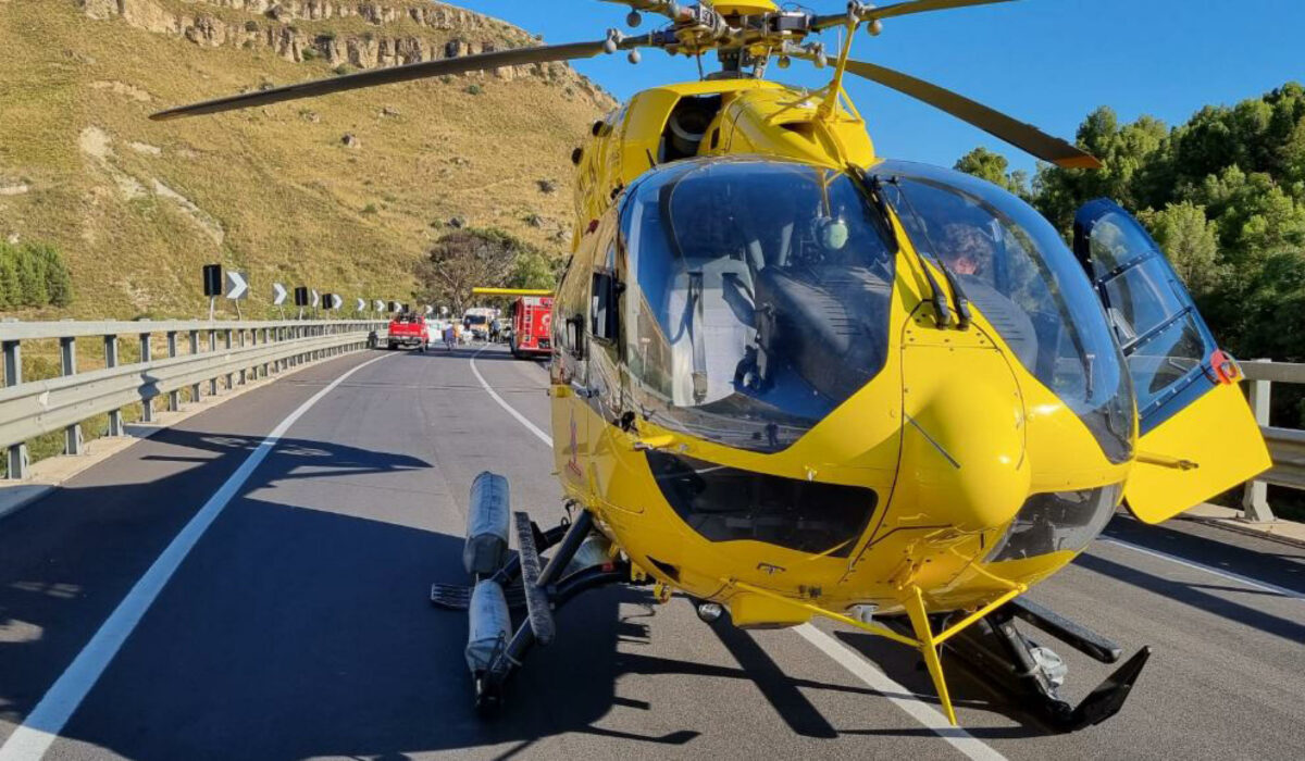 Frosinone, incidente all'altezza di Castelmassimo: furgoncino della nettezza si ribalta, grave il conducente