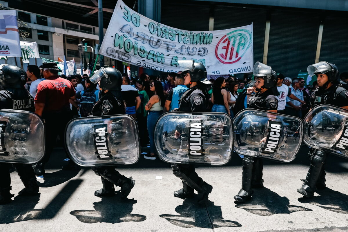 Argentina, sciopero generale 24 gennaio 2024: le proteste contro il pacchetto riforme di Milei