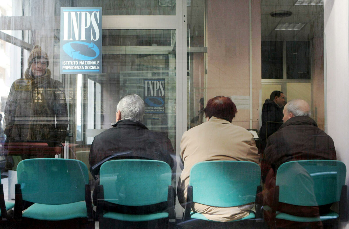 Modello RED pensionati: l'INPS comunica l'arrivo della dichiarazione precompilata