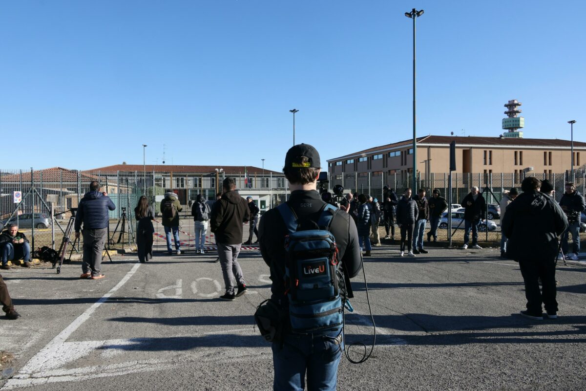 Carcere di Verona, non solo Filippo Turetta. Il racconto della visita di Antigone in uno degli istituti più sovraffollati d'Italia