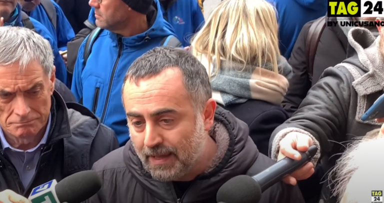 Ex-Ilva sindacati sotto Palazzo Chigi, Palombella (Uilm), Benaglia (Fim) e De Palma (Fiom): "Serve sicurezza per i lavoratori. Governo intervenga" | VIDEO