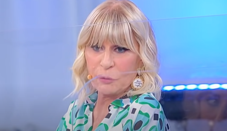 Uomini e Donne, Maria De Filippi sbotta contro Gemma: "Sei fuori lu...