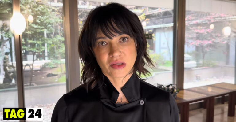 “La storia”, intervista  ad Asia Argento: “Importante tenere viva la  memoria. Meloni? Prima di ascoltare lei dobbiamo conoscere la nostra storia” | Video