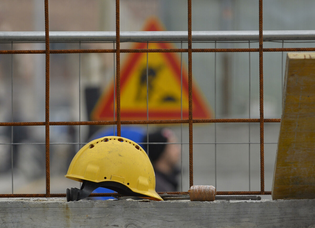 Drammatico incidente a Valfabbrica (Perugia), operaio muore sommerso dal terreno di uno scavo