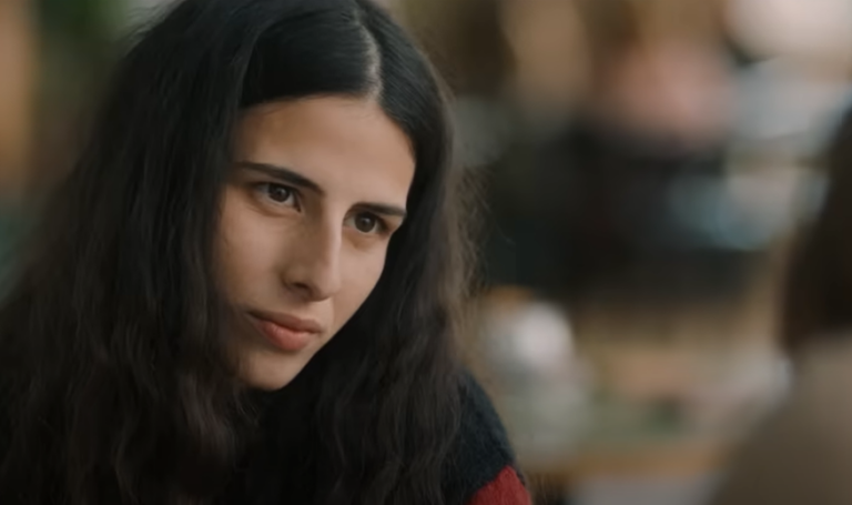 Nicole Rossi: età, carriera, malattia e vita privata dell'attrice protagonista di Skam Italia 6