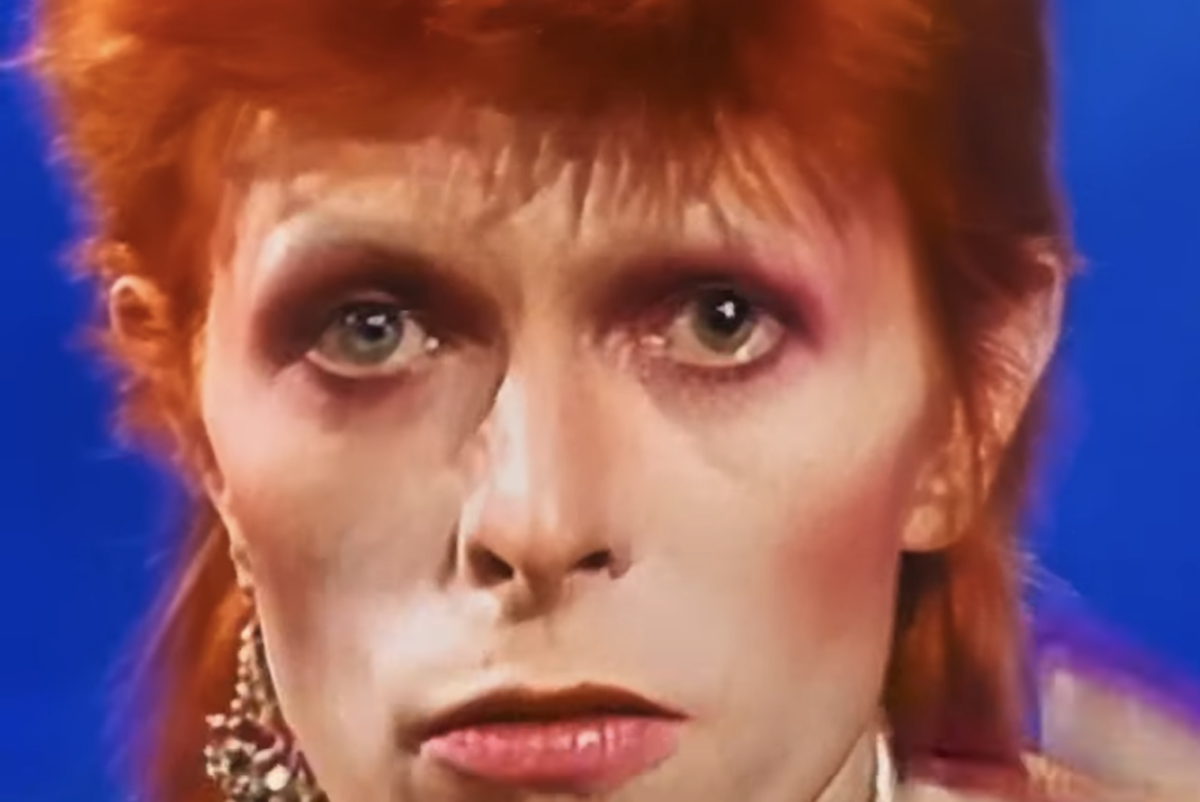 Buon compleanno David Bowie: viaggio nella musica dell’artista tra esoterismo ed occultismo