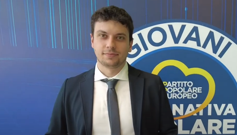 Congresso Alternativa Popolare, il coordinatore nazionale giovani Crispo: "Iniziamo a raccogliere i frutti, Bandecchi un’ancora per il futuro” | VIDEO