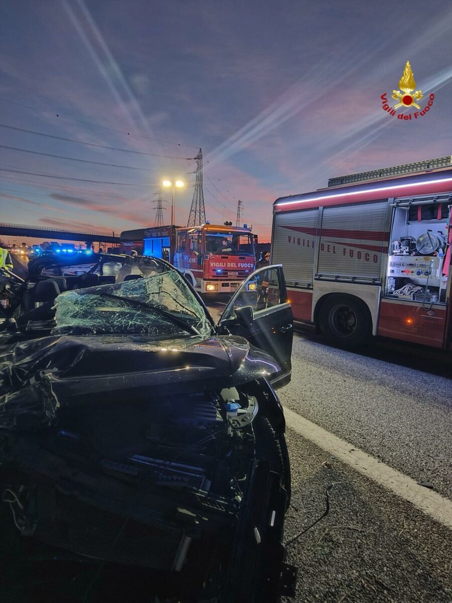 Udine, incidente sull'A4 all'altezza di Palmanova: cinque auto coinvolti e due feriti