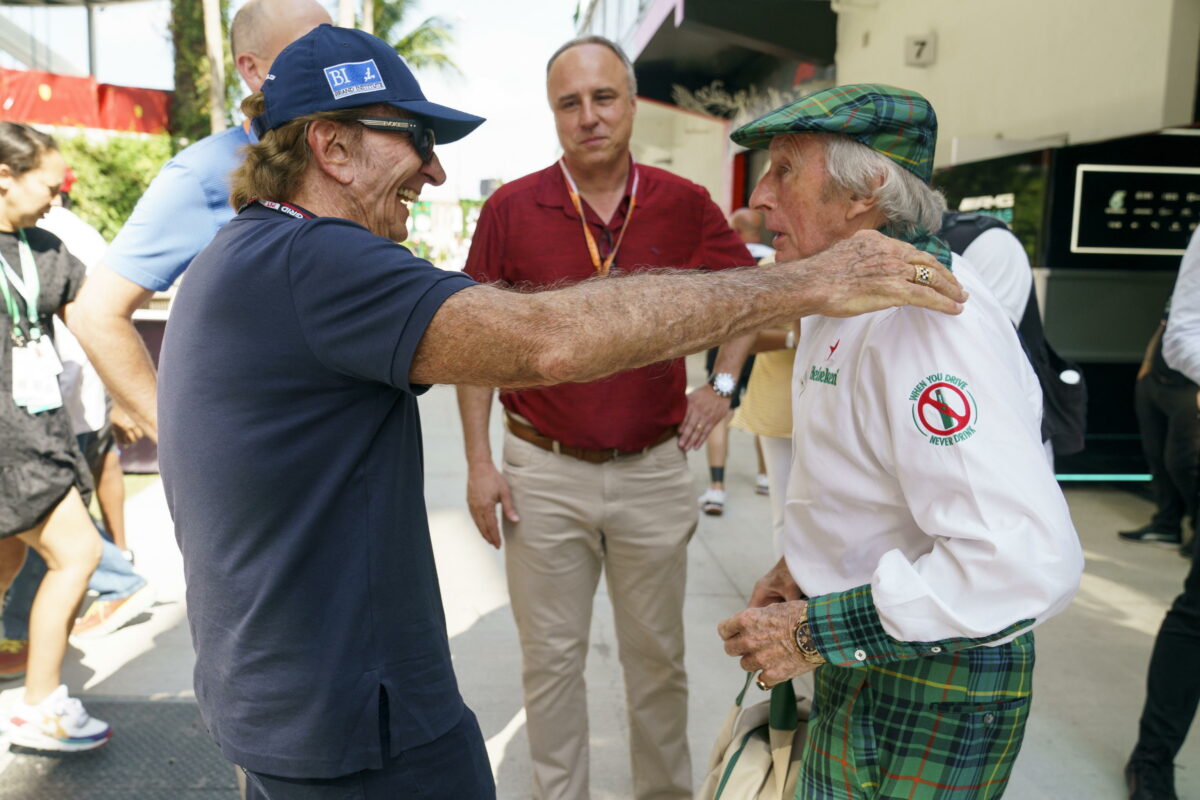 Formula 1, arresto cardiaco per Wilson Fittipaldi a causa di un pezzo di carne: cos'è successo e come sta