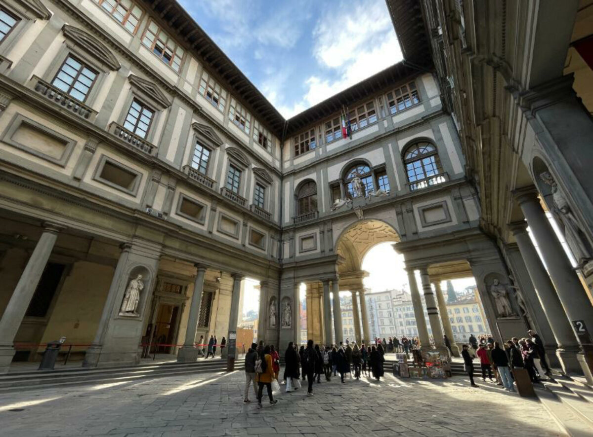 Chi è Simone Verde? Curriculum del nuovo direttore delle Gallerie degli Uffizi di Firenze