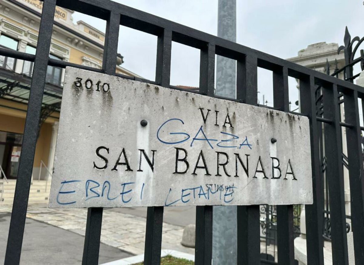 Milano, scritte antisemite vicino alla sinagoga di via San Barnaba: "Via Gaza, ebrei letame"