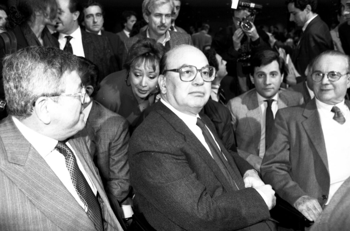 Chi era Bettino Craxi: causa morte, tomba, partito, carriera, moglie e figli