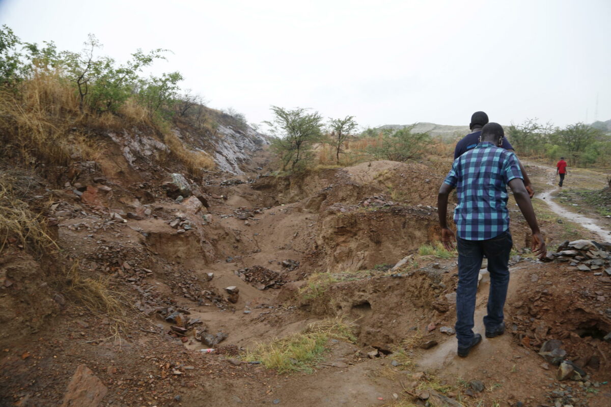 Tragedia in Tanzania, frana investe una miniera, morti 21 minatori