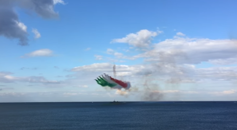 Quanto guadagnano i piloti delle Frecce Tricolori?