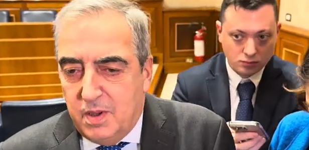 Gasparri: "Berlusconi faceva riunioni per tenere unito il centrodestra. Giorgia Meloni guida la coalizione per voti e merito” | VIDEO