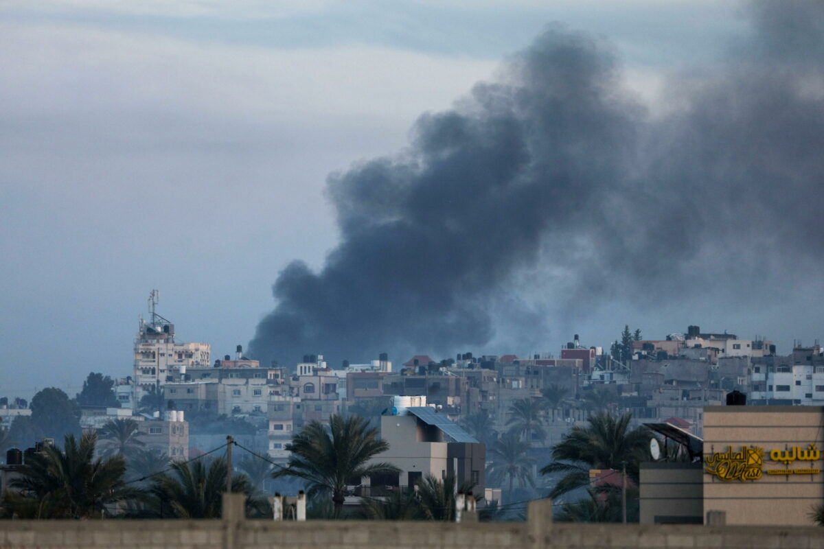 Guerra in Medio Oriente, scoperta "la più grande fabbrica" di armi di Hamas a Gaza. Blinken a Tel Aviv