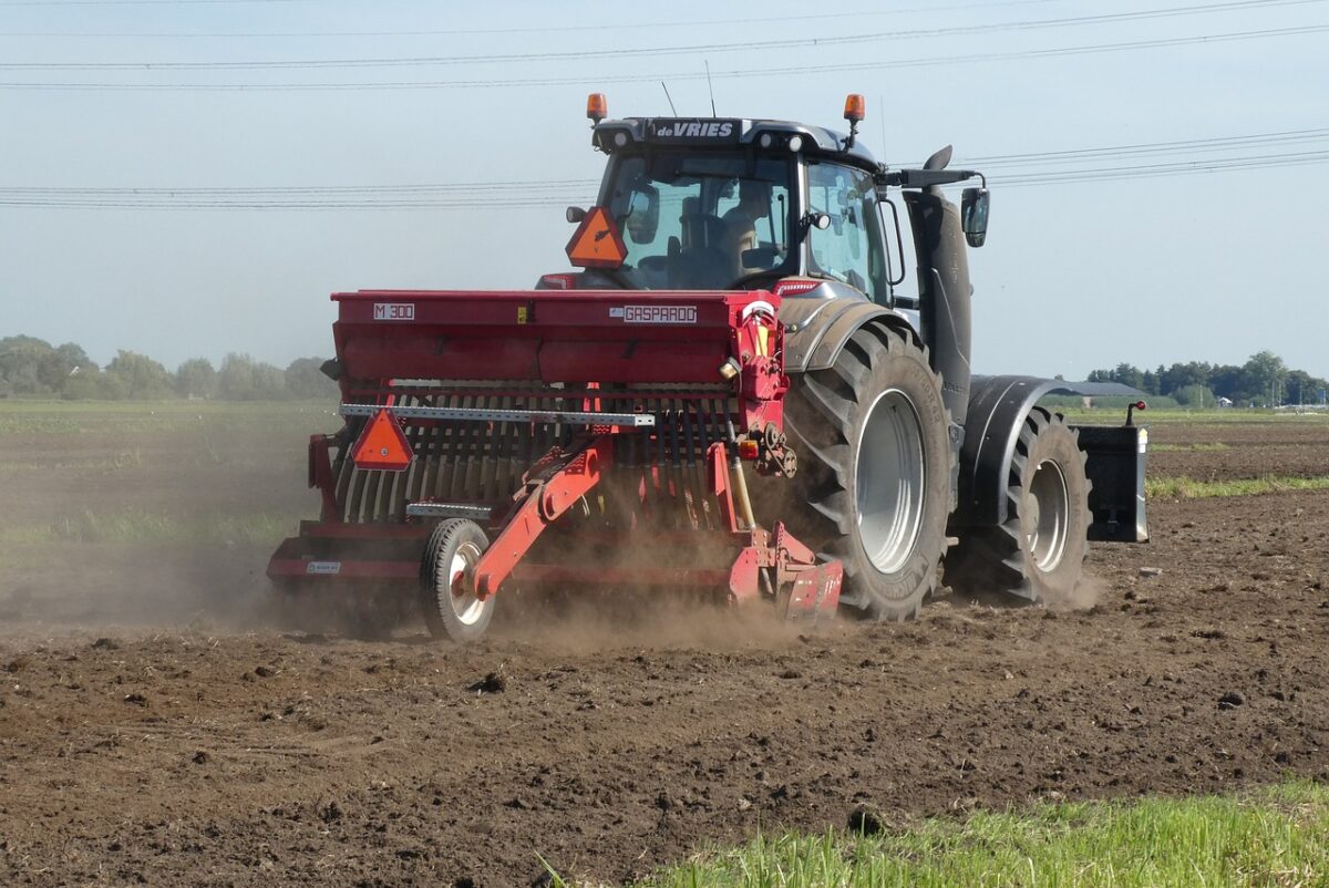 Proteste agricoltori Grecia, trattori in strada. Le mobilitazioni dei coltivatori intensificate in tutta l'UE