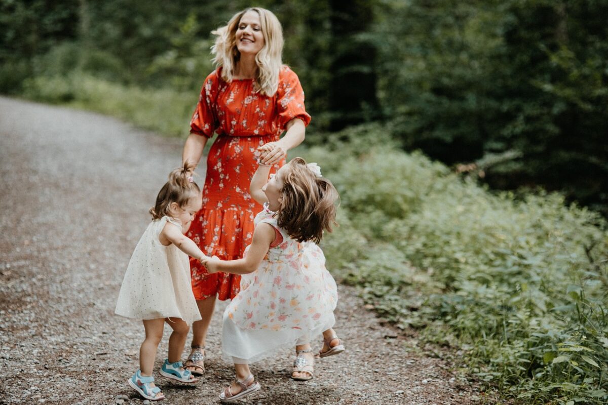 Bonus mamme lavoratrici dall’INPS le ultime novità: così arriva l'aumento in busta paga! Ecco le domande più frequenti e le relative risposte