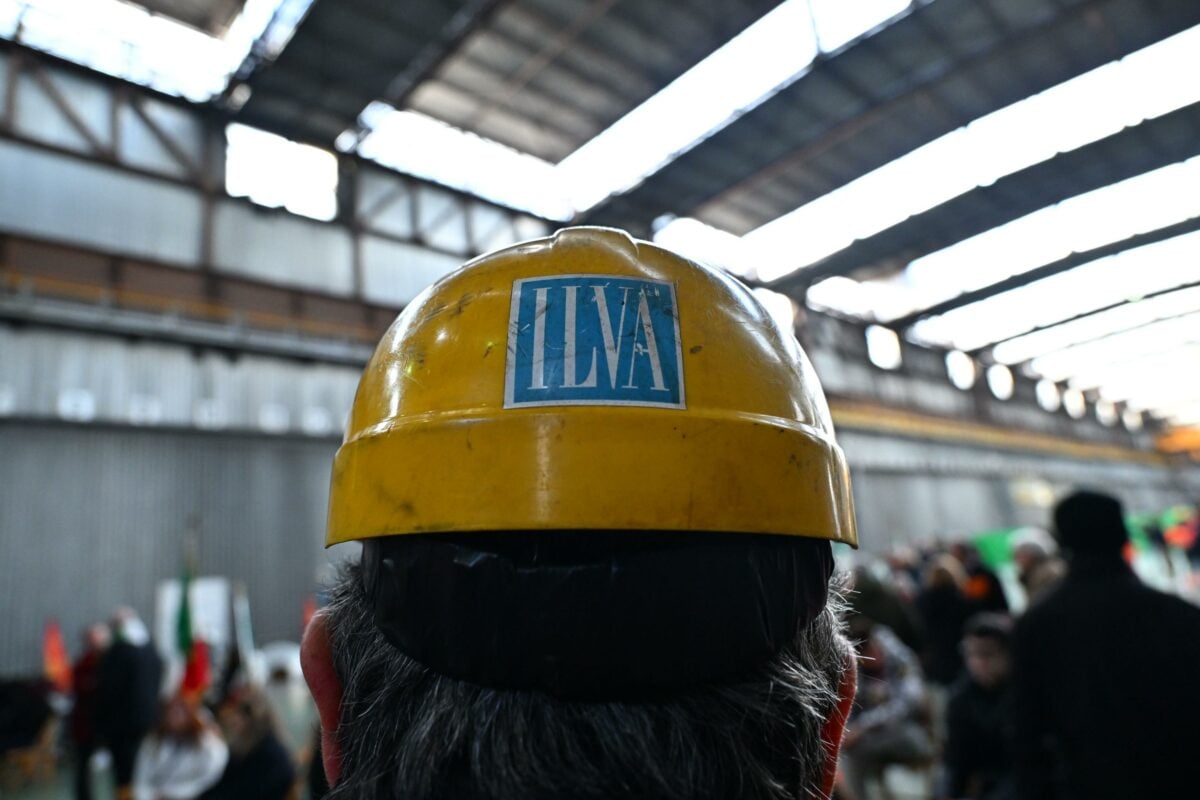 Ex Ilva, aziende dell'indotto consegnano le chiavi delle imprese, prosegue la protesta