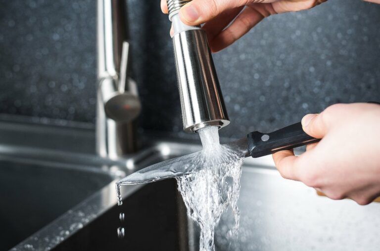 I filtri per l'acqua del rubinetto sono efficaci davvero? Ecco come funzionano e a cosa servono