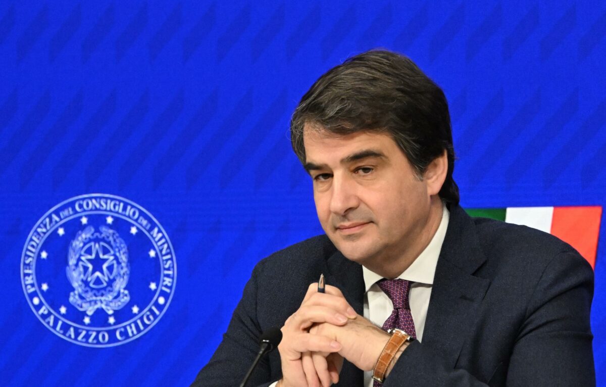 Pnrr, Fitto traccia la rotta: "Presto il decreto e la spesa aumenterà"