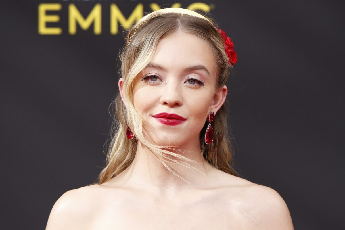 Chi è Sydney Sweeney? Da Tutti tranne te a Madame Web, l’ascesa di una star