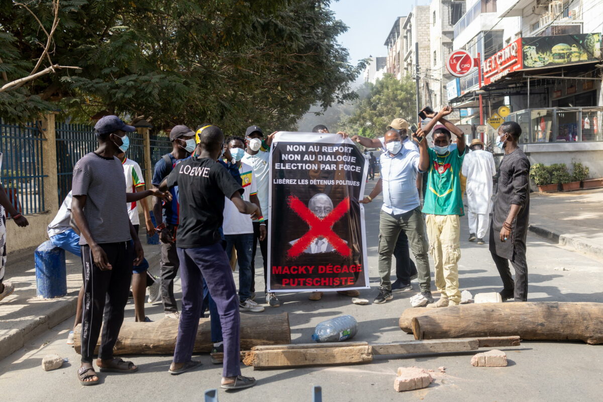 Senegal, rimandate le proteste per il rinvio delle elezioni a Dakar. Onu preoccupata