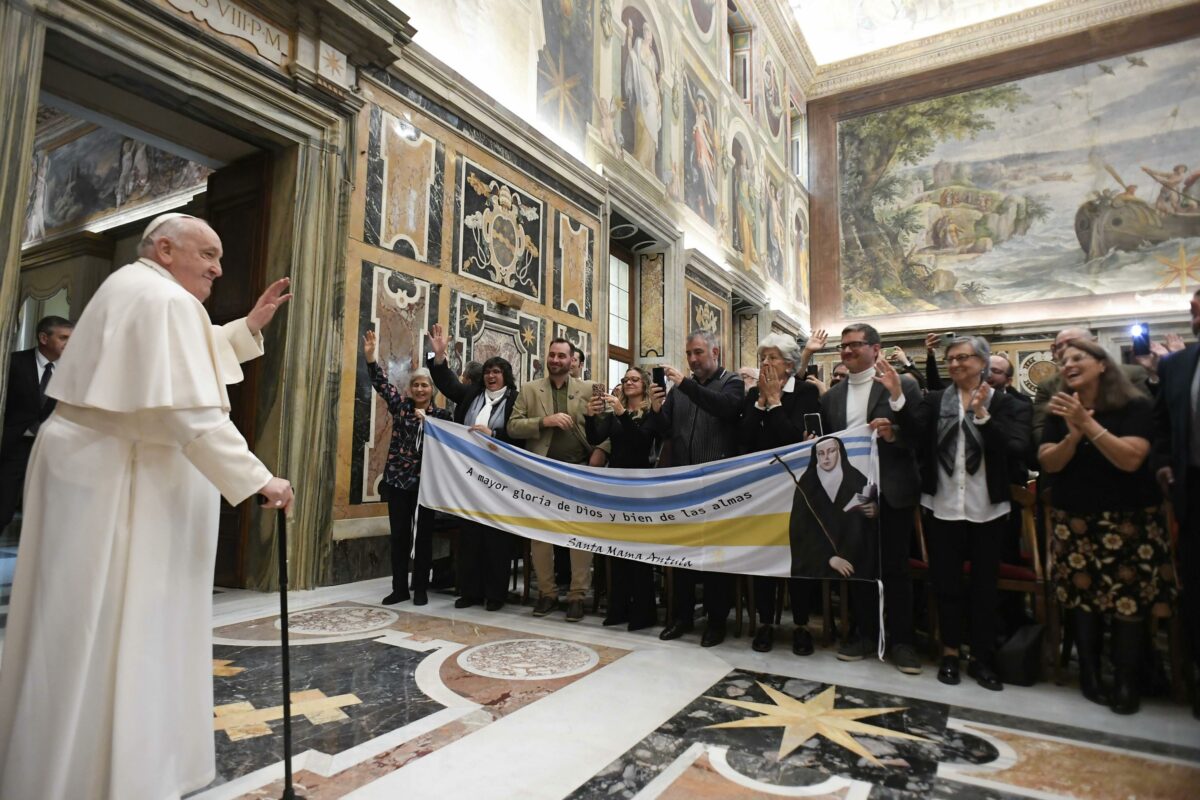 Papa Francesco: "L'accidia è un demone che distrugge la gioia. Non chiudiamo il nostro cuore di fronte alle guerre"