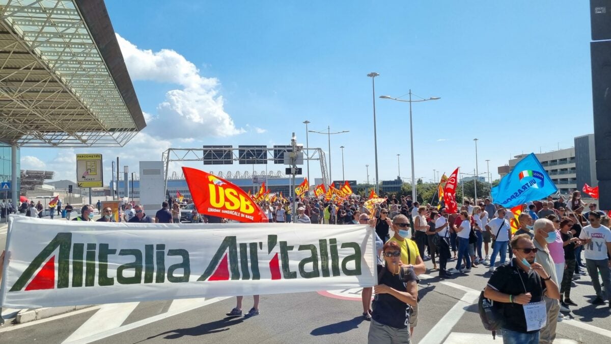 CIGS Alitalia: proroga per altri 10 mesi, le istruzioni INPS