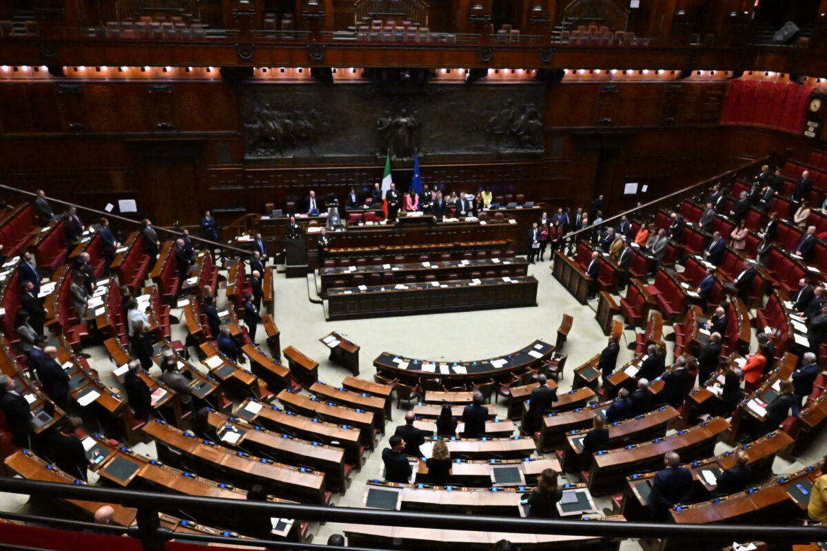 Terzo mandato, la Lega cede sui sindaci ma non sui governatori. Salvini: "Andremo avanti"