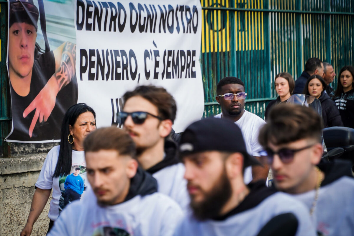 Francesco Pio Maimone ucciso a Mergellina, Napoli: al via il processo agli otto imputati. Il padre: "Chiediamo giustizia, non vendetta"