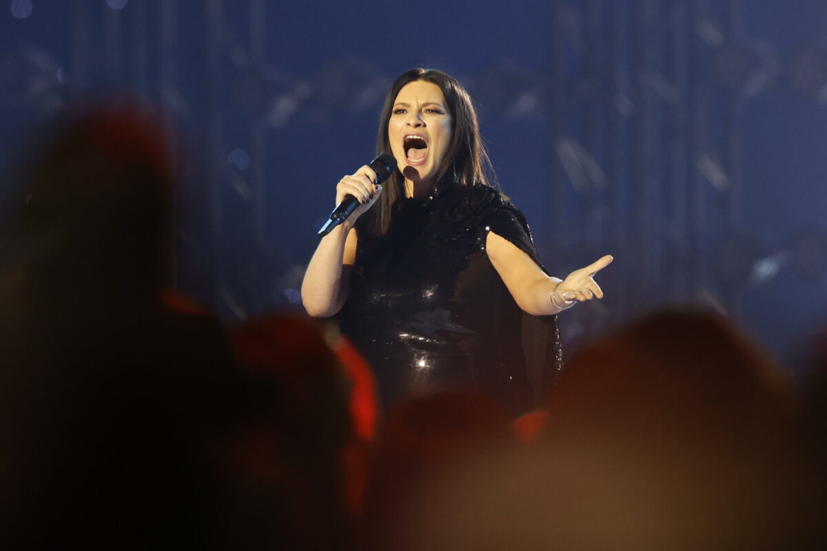 Laura Pausini annuncia le nuove date del World Winter Tour 2024: quando escono i biglietti