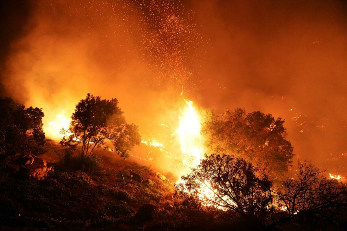 USA, vasti incendi nello Stato del Texas: evacuata una fabbrica di armi nucleari