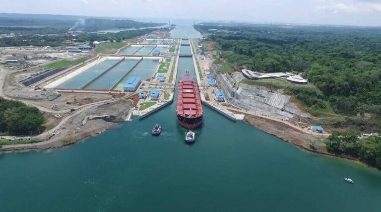 Il canale di Panama e il transito delle navi, come funziona l'infrastruttura nevralgica per la logistica navale