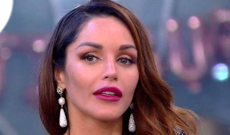 Chi è la moglie di Alex Belli, Delia Duran? Età, origini, ex marito, figli e lavoro